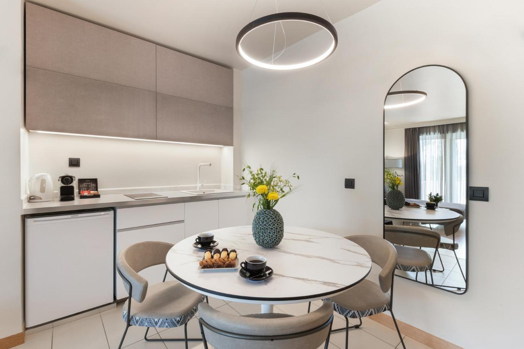 Blazer Suites Hotel Athen Eksteriør billede